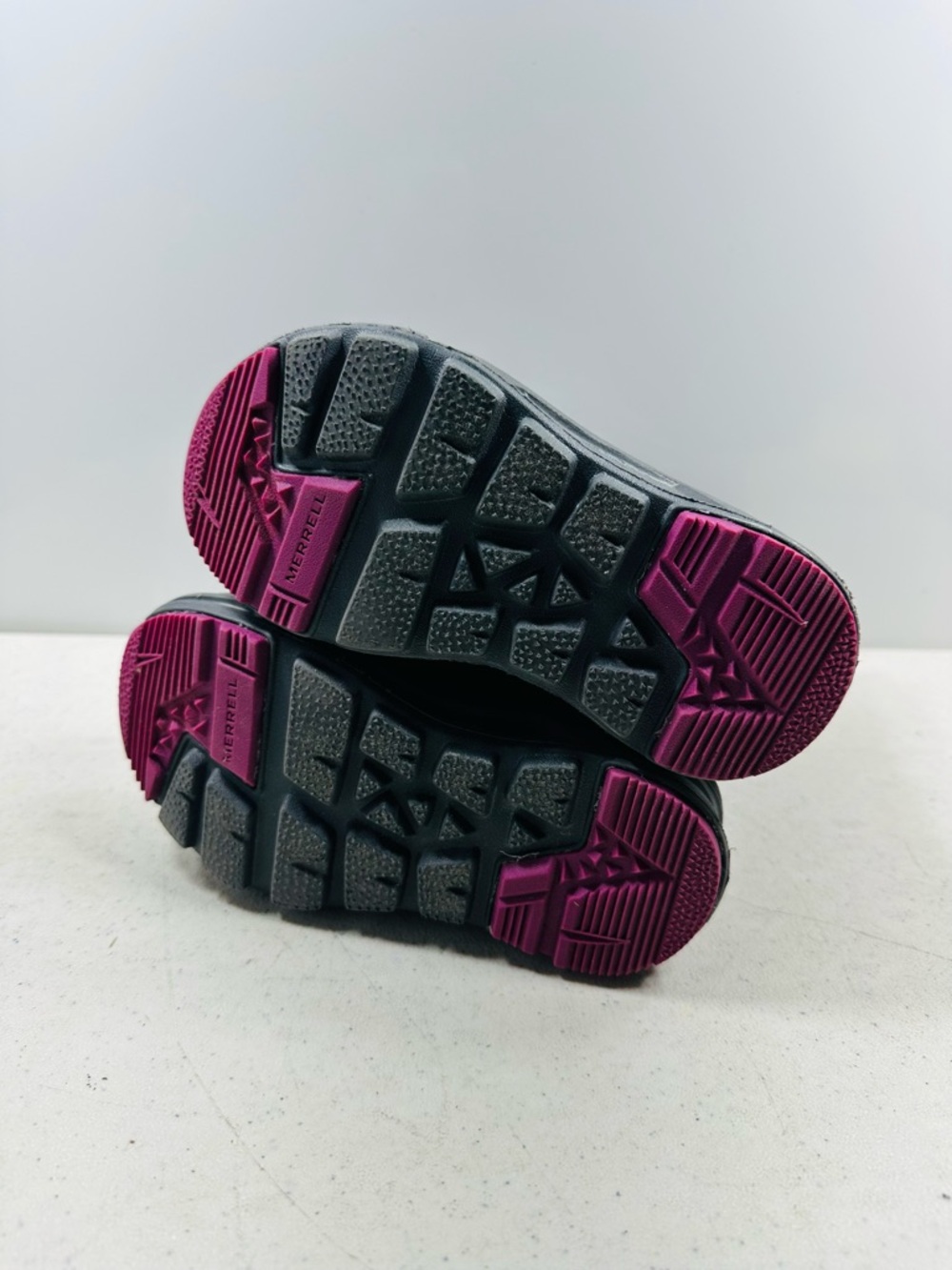 Merrell Gray and Pink Kids Waterproof Snow Boots - Picture 5 of 6
